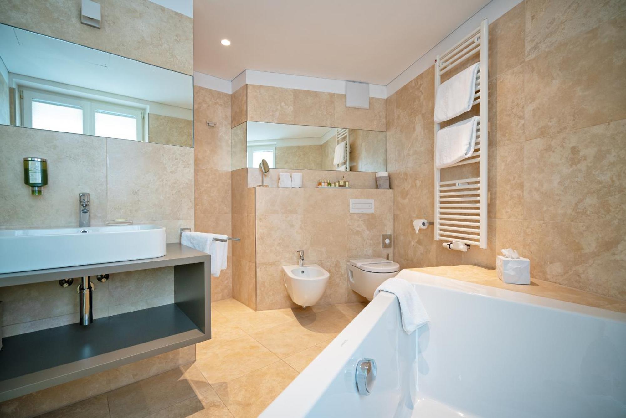 Boutique Hotel Imperialart Merano Esterno foto