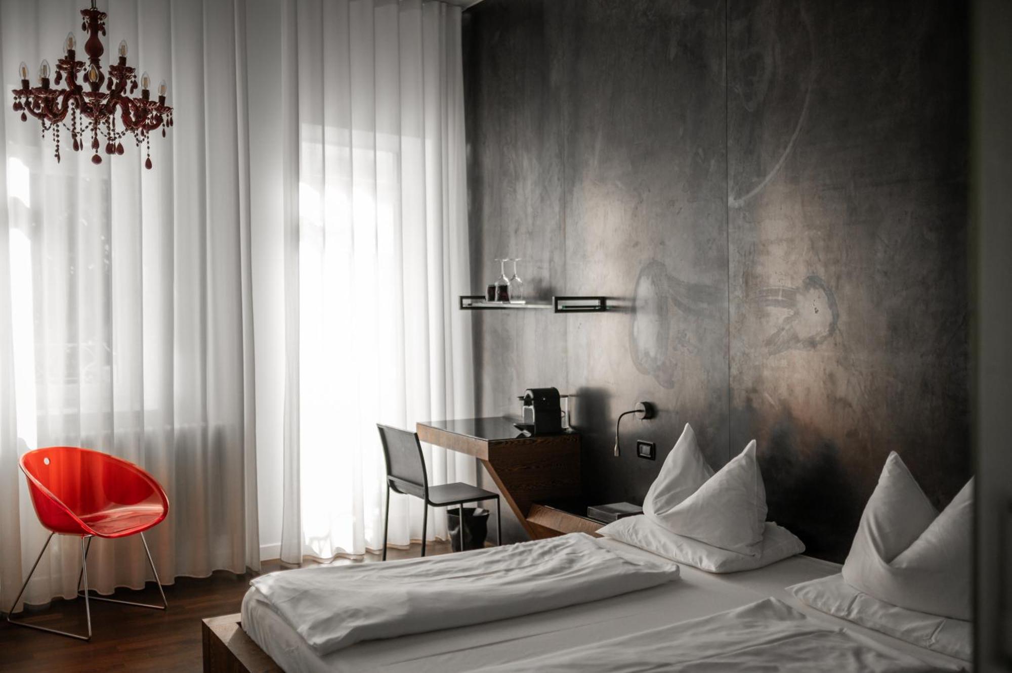 Boutique Hotel Imperialart Merano Esterno foto